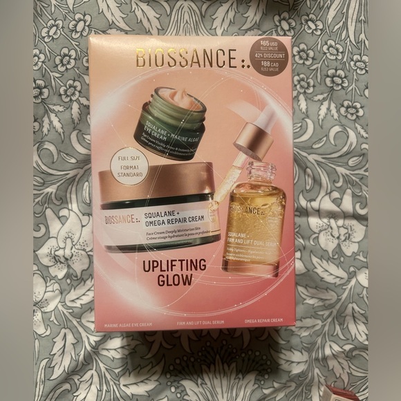Biossance Uplifting Glow Set